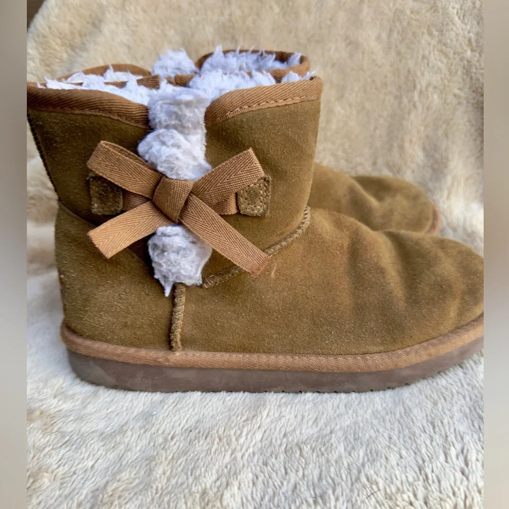 KOOLABURRA‎ BY UGG VICTORIA MINI GIRLS PULL ON Chestnut Winter Boots Sz 3 GUC